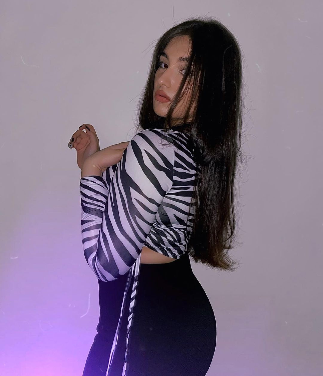 Vijayanagar ,  hour available call me provide best genuine service affordable price best today