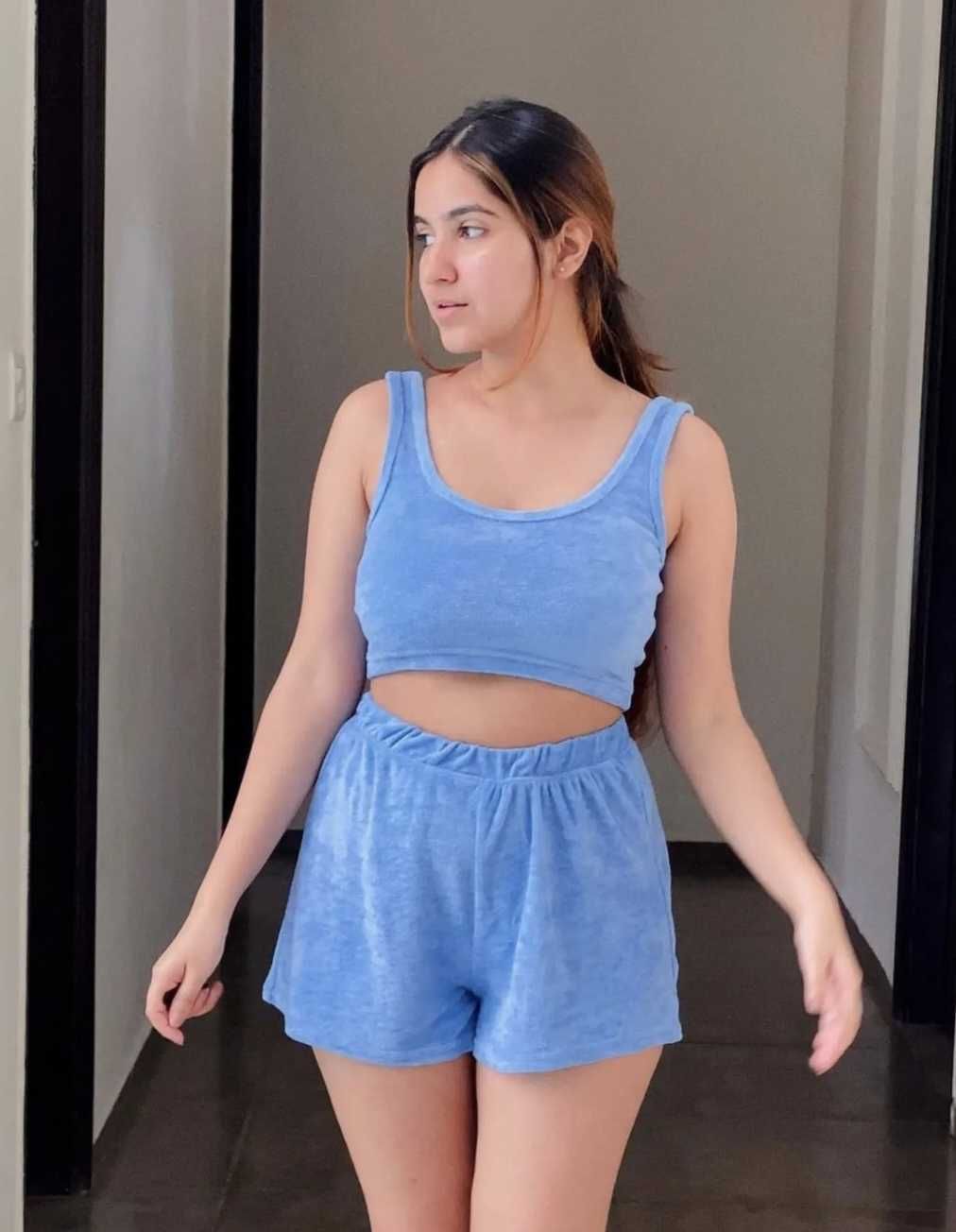 Sonam TOP Quality Service Provide  Hours All Delhi Hotel