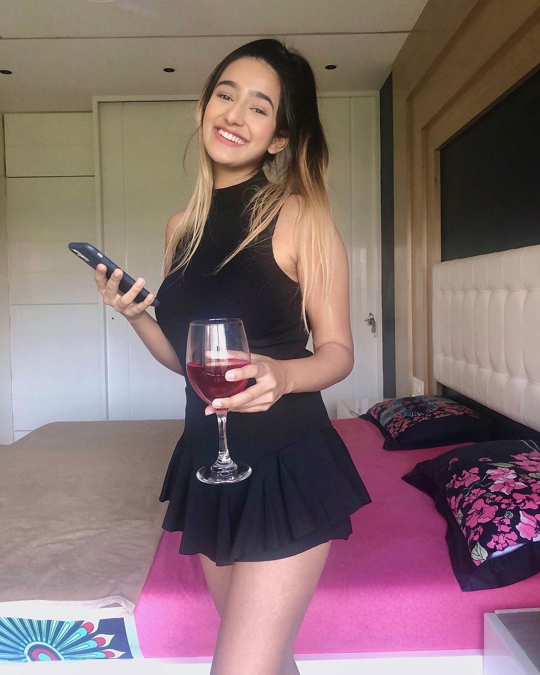 Kavya video call service  available VIP genuine service full nude video call full enjoy full