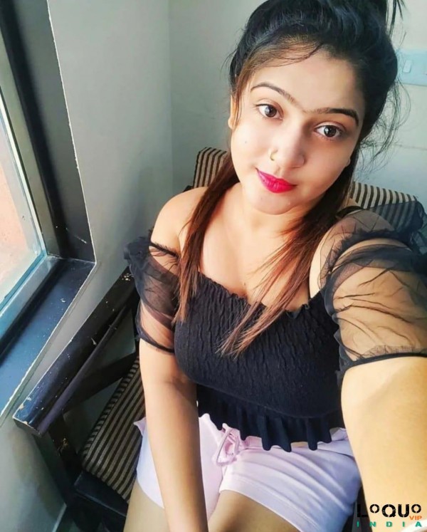 Varanasi 🥰Call Girls VIP Service.. Booking Safe & Secure High-Class girl women sucking men Services at Affordable Rat