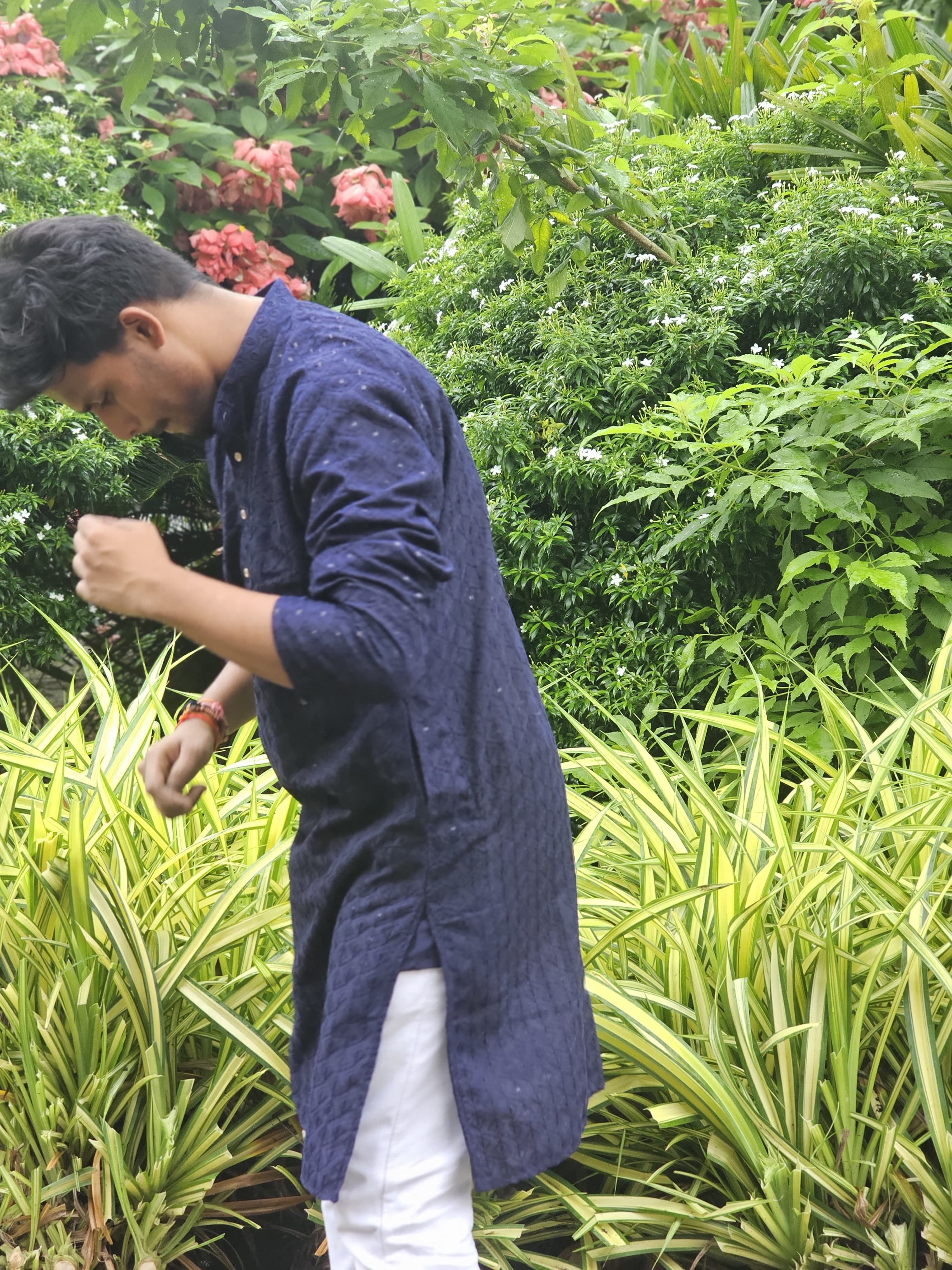 Independent... Hand to hand payment in cheapest price