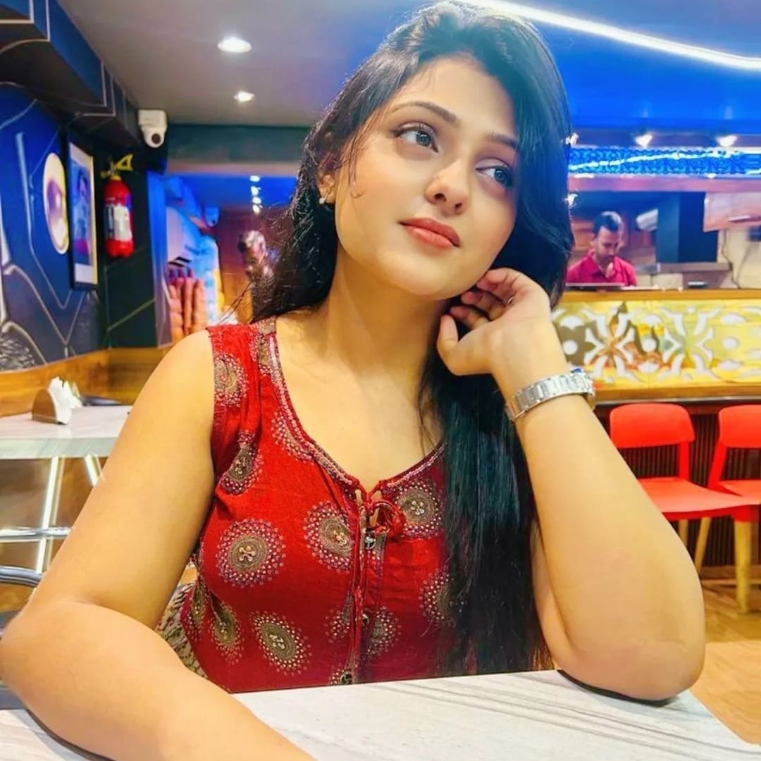 Call me 𝟲𝟮𝟬𝟱𝟲𝟳𝟴𝟭𝟰𝟱 CESH PEMENT꧁POOJA SHARMA 🌼all real sex g