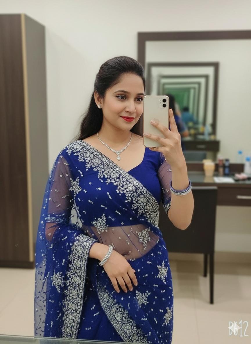 Radika indipendent girl out cal home and hotel delivery doorstep service