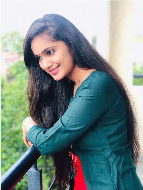 My name is Sneha Hyderabad Telugu call girl age 