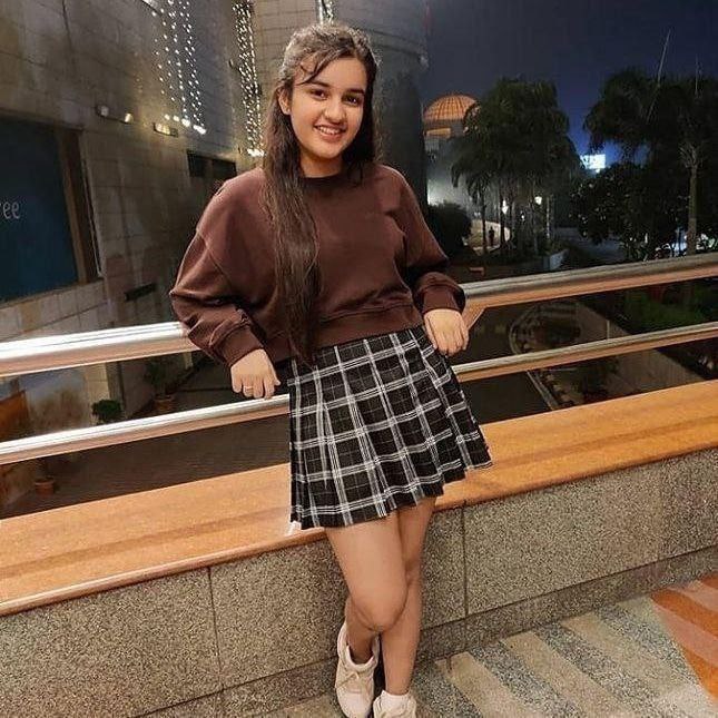 VAPI CALL GIRL 👉 HIGH PROFILE REQUIRED INCALL OUTCALL SERVICE AVAILABLE SAFE AND SECURE