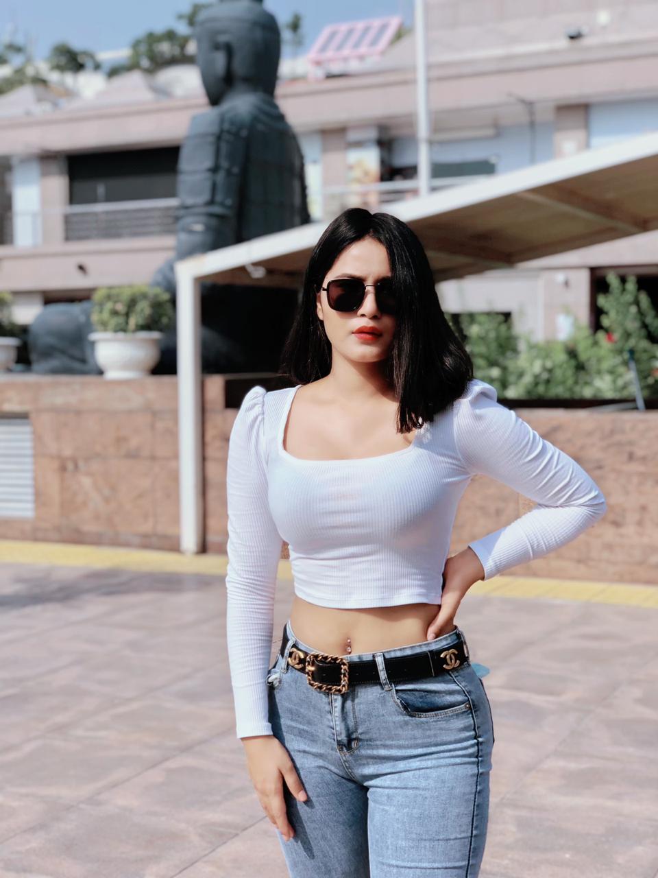 Chennai  𝙏𝙧𝙪𝙨𝙩𝙚𝙙 Vishakha✨ good quality Full safe  hours available % genius service call