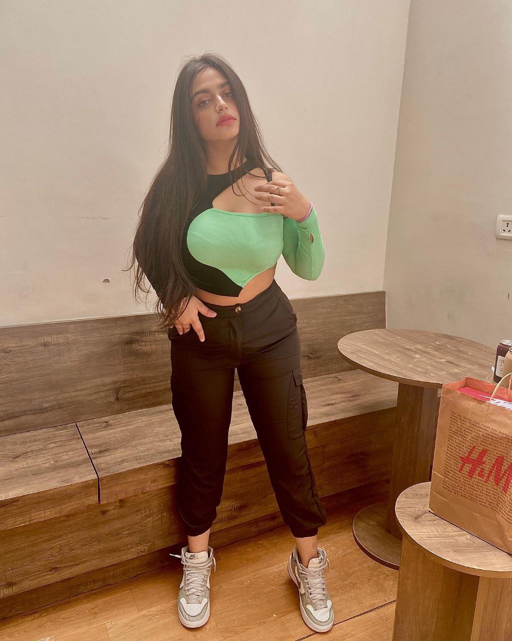 Navi Mumbai,  𝙏𝙧𝙪𝙨𝙩𝙚𝙙 Vishakha✨ good quality Full safe  hours available % genius service call