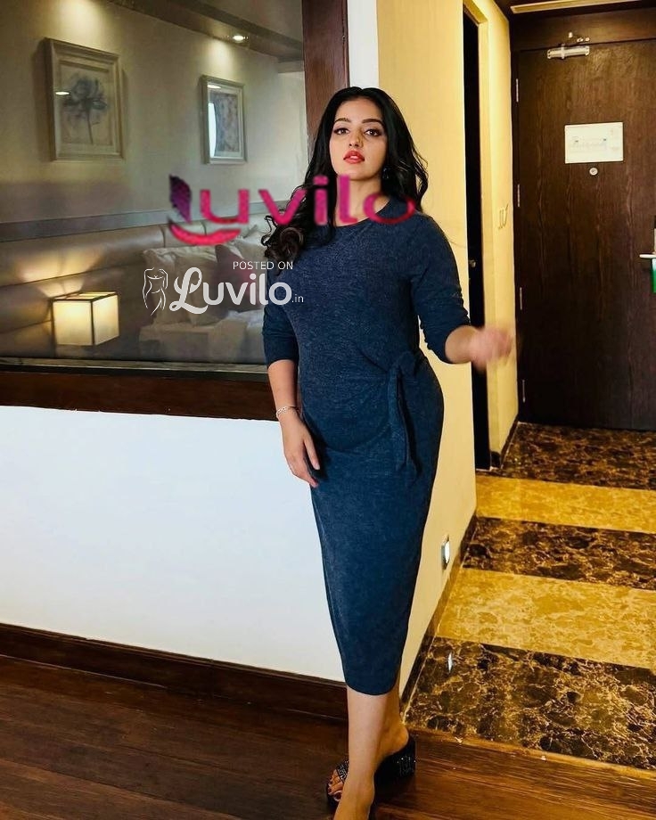 Valsad best service available incall outcall both available full safe and secure with hotel room