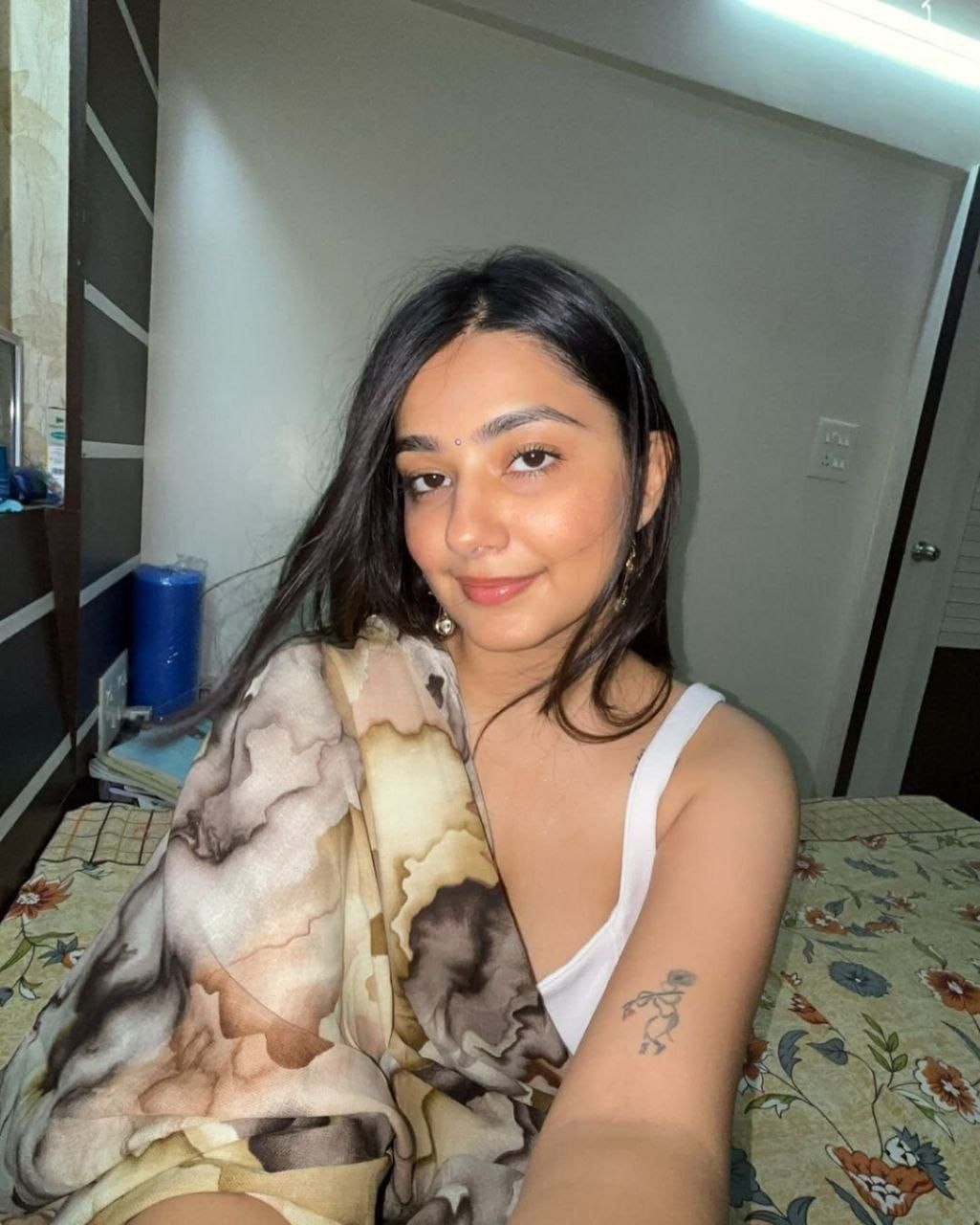 Myself kavya 💯 low price safe and secure hot figure call girl sarvice