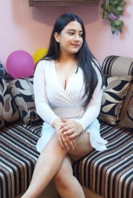 Myself kavya 💯 low price safe and secure hot figure call girl sarvice