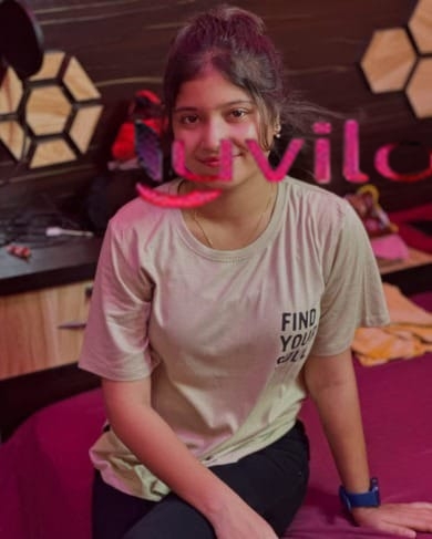 HYDERABAD BEST HOT CALL GIRLS HOUSE WIFE HOTEL and HOME SERVICE