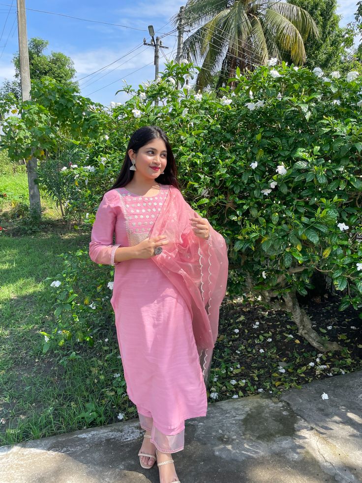 Durgapur cash payment available indipendent college girl full satisfaction escort