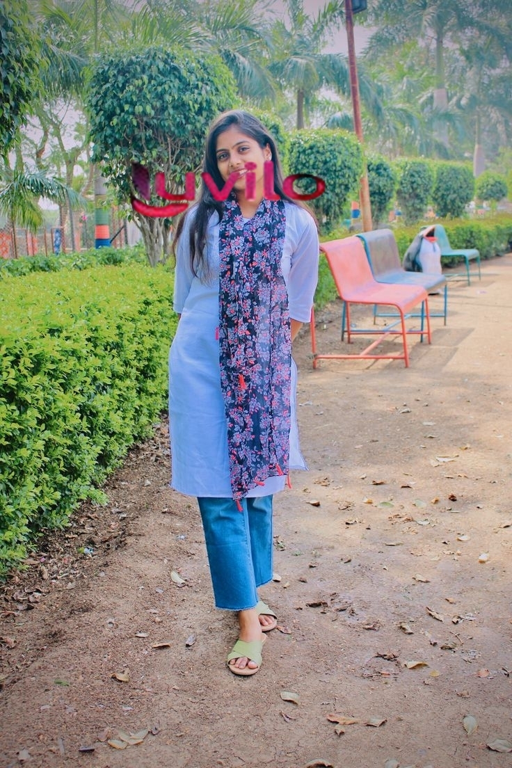 Howrah cash payment available indipendent college girl full satisfaction