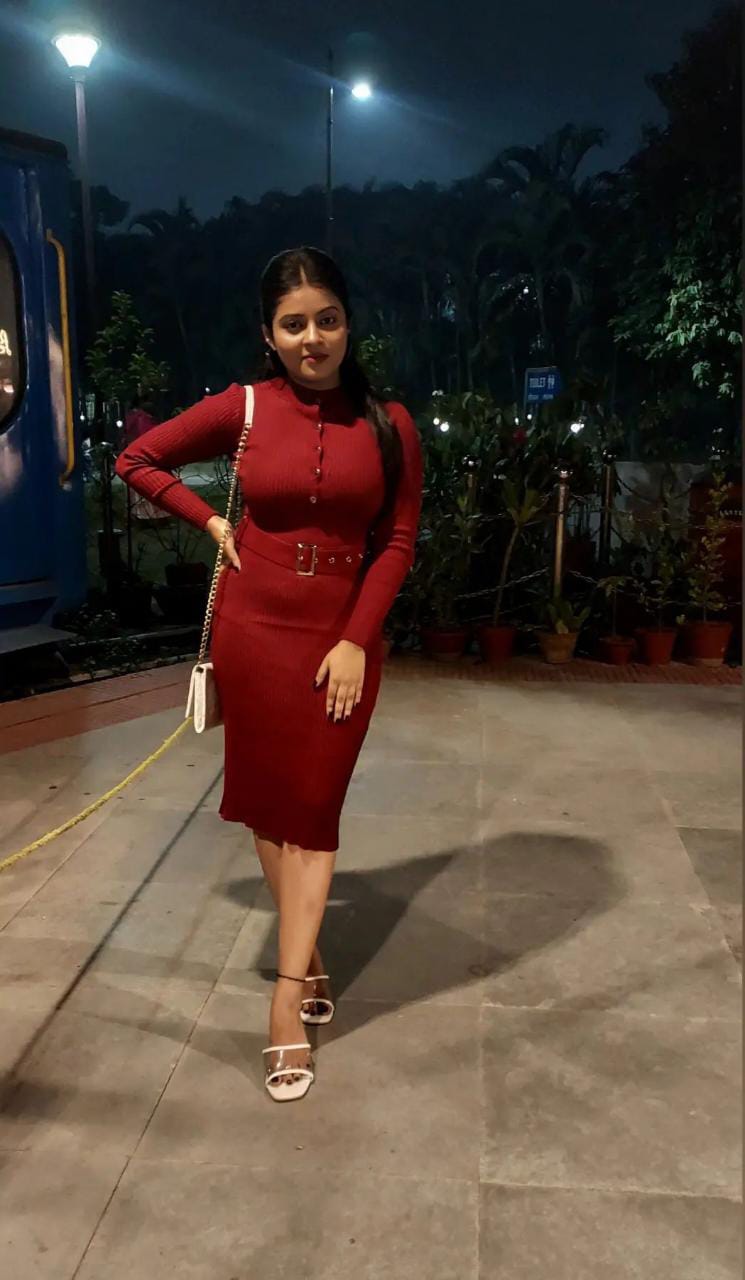 INDORE 𝟐𝟎𝟎𝟎 SAFE AND SECURE GENUINE SERVICE UNLIMITED ENJOY ‎NEW GOOD LOOKING STAFF AVAILABLE