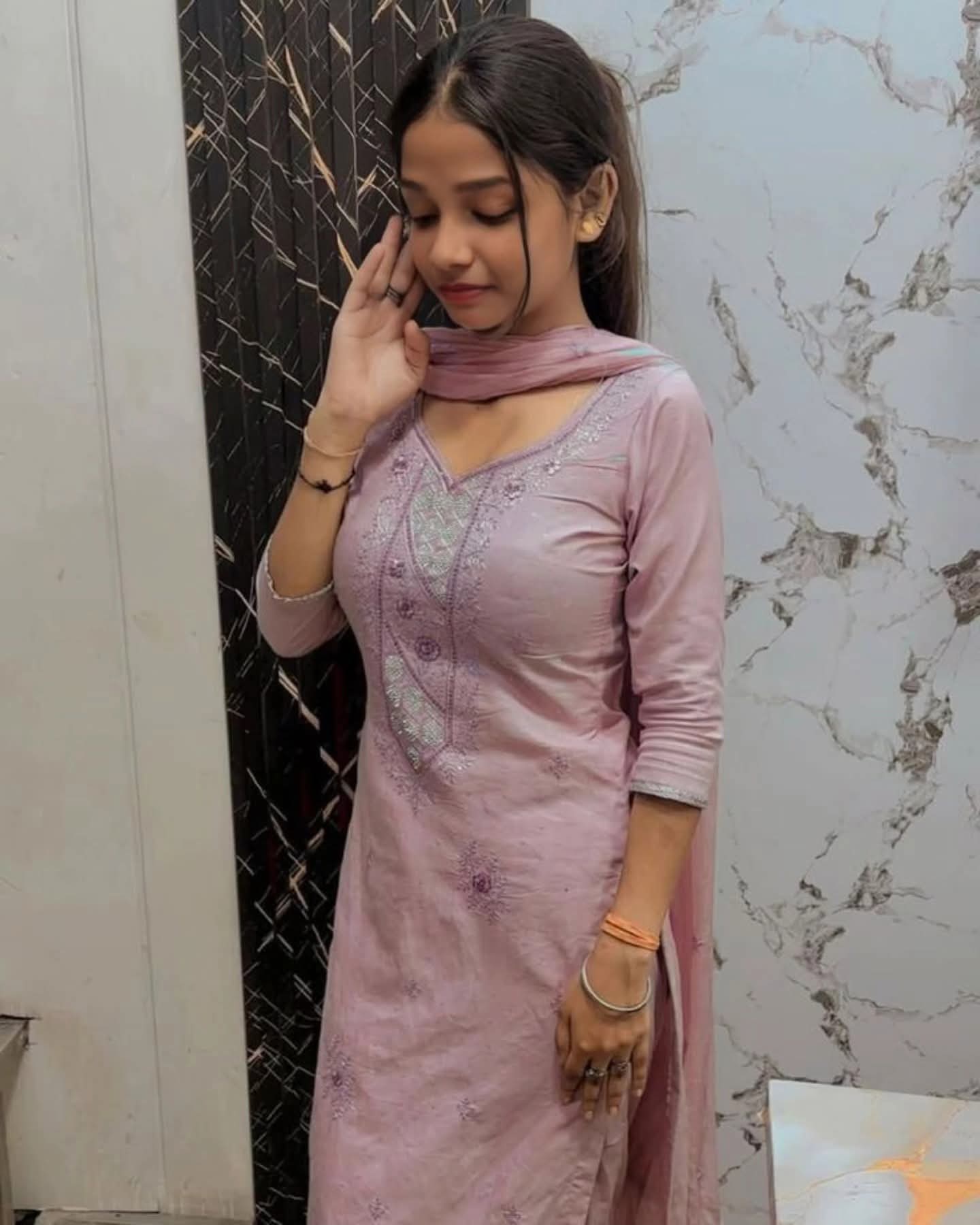 Genuine priya-🧿 PAYMENT⫷ indore ⫸ ❣️❤️✅PAYMENT ALL OVER SERVICES available ❤️ ❤�