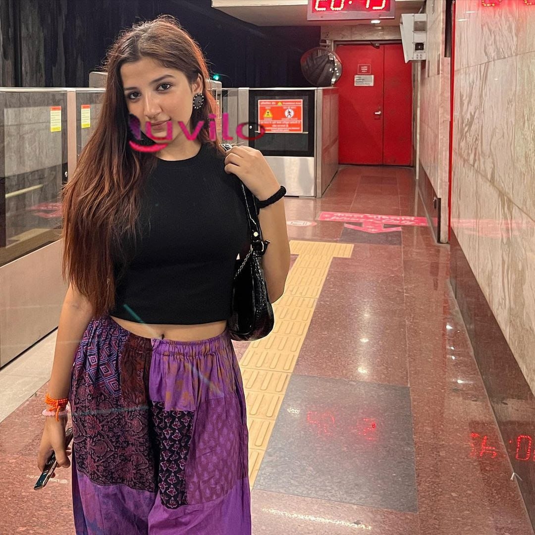 BEST Kamrej ESCORTS SERVICE AFFORDABLE CHEAPEST RATE SAFE  GIRL