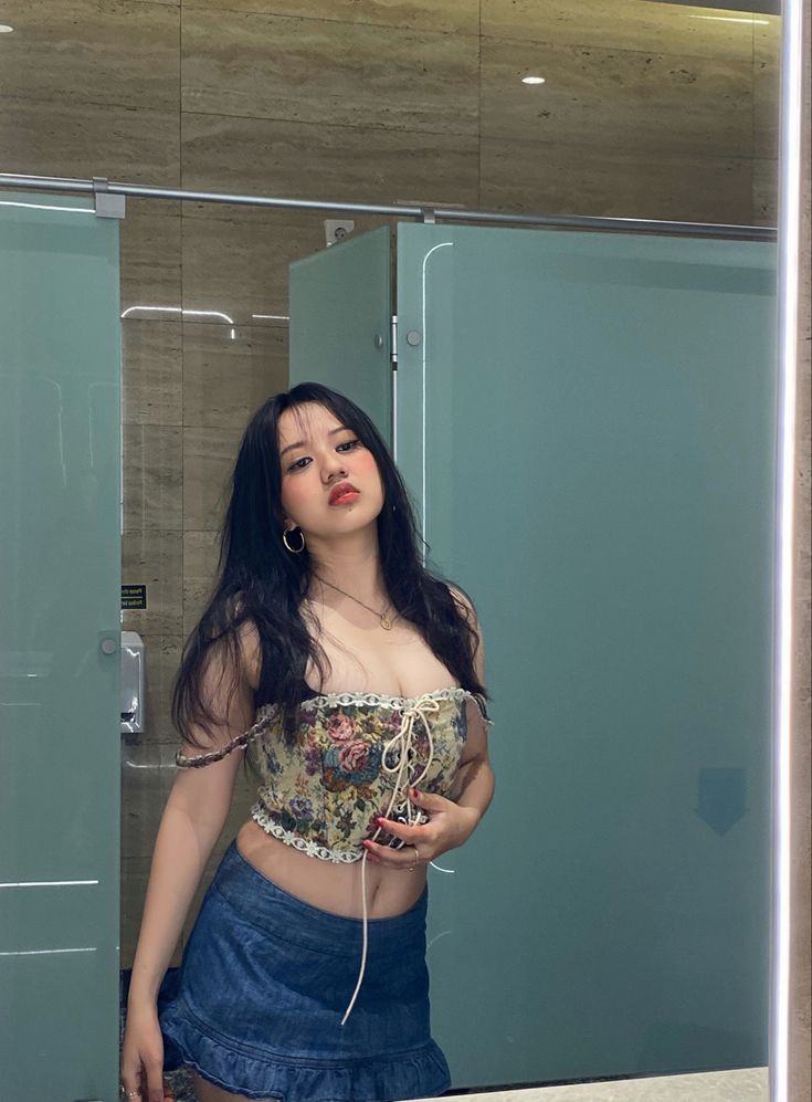 BEST Kamrej ESCORTS SERVICE AFFORDABLE CHEAPEST RATE SAFE  GIRL