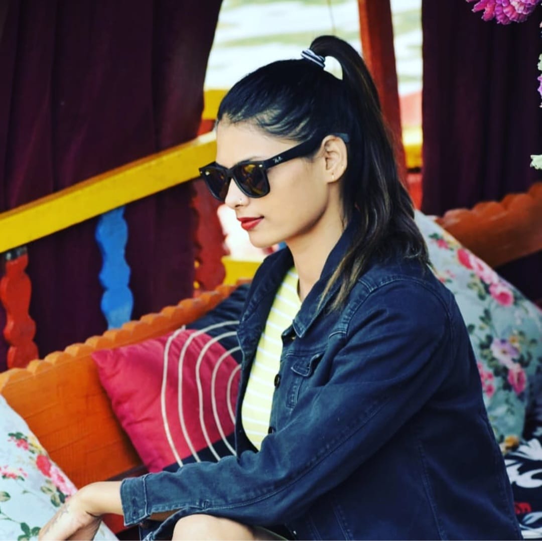 No Advance Direct cash On delivery high profile call girl Service Available