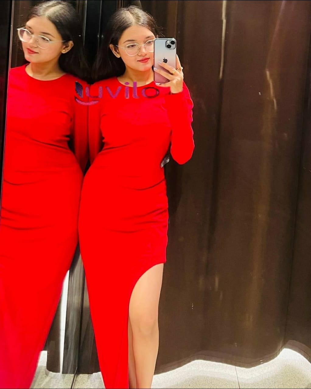 Dumdum Kolkata independent call girl escort service  hours available housewife and college girls.