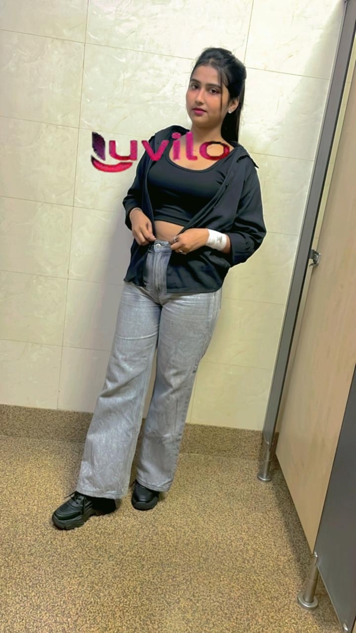 Dumdum Kolkata independent call girl escort service  hours available housewife and college girls.