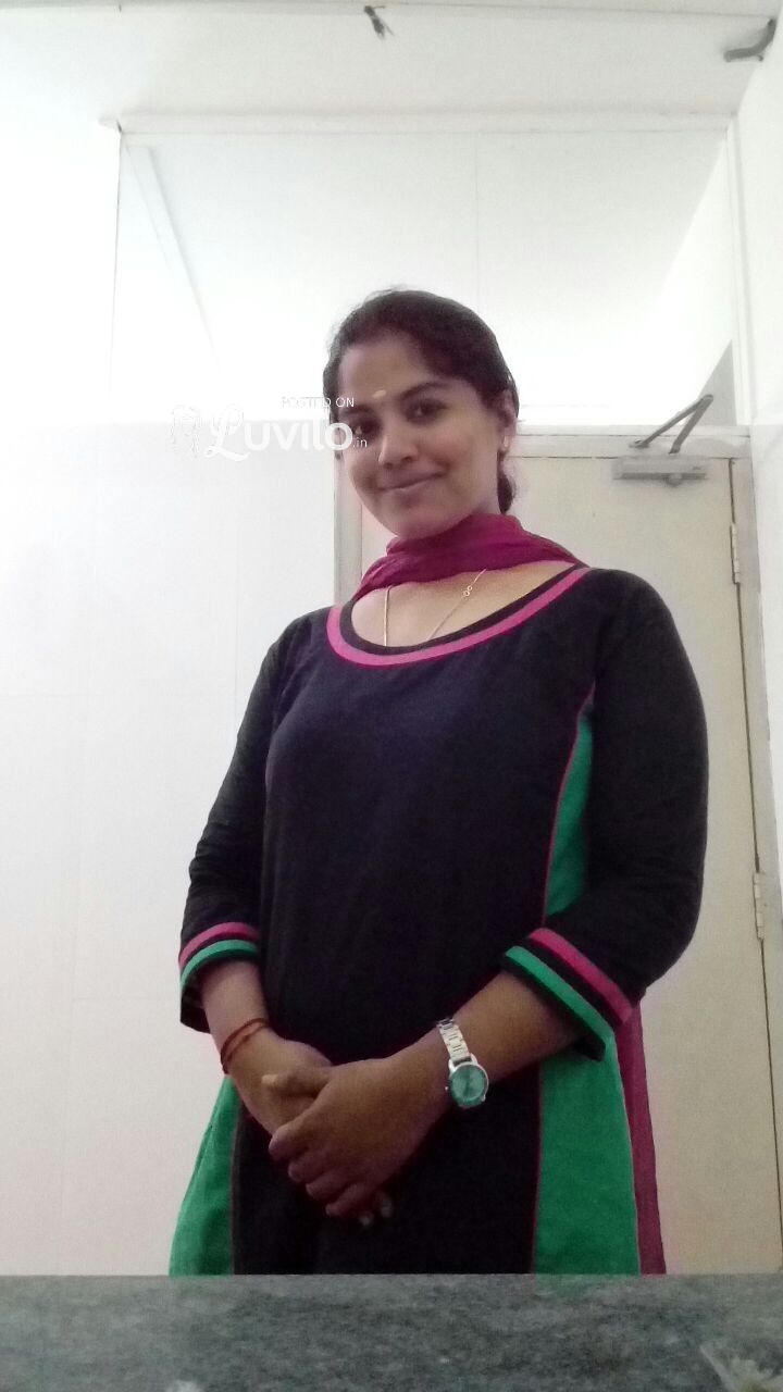 Karur MYSELF VIDYA BEST CALL GIRLS ESCORT SERVICE INDEPENDENT DOORSTEP HOUSEWIFE COLLEGE GIRLS