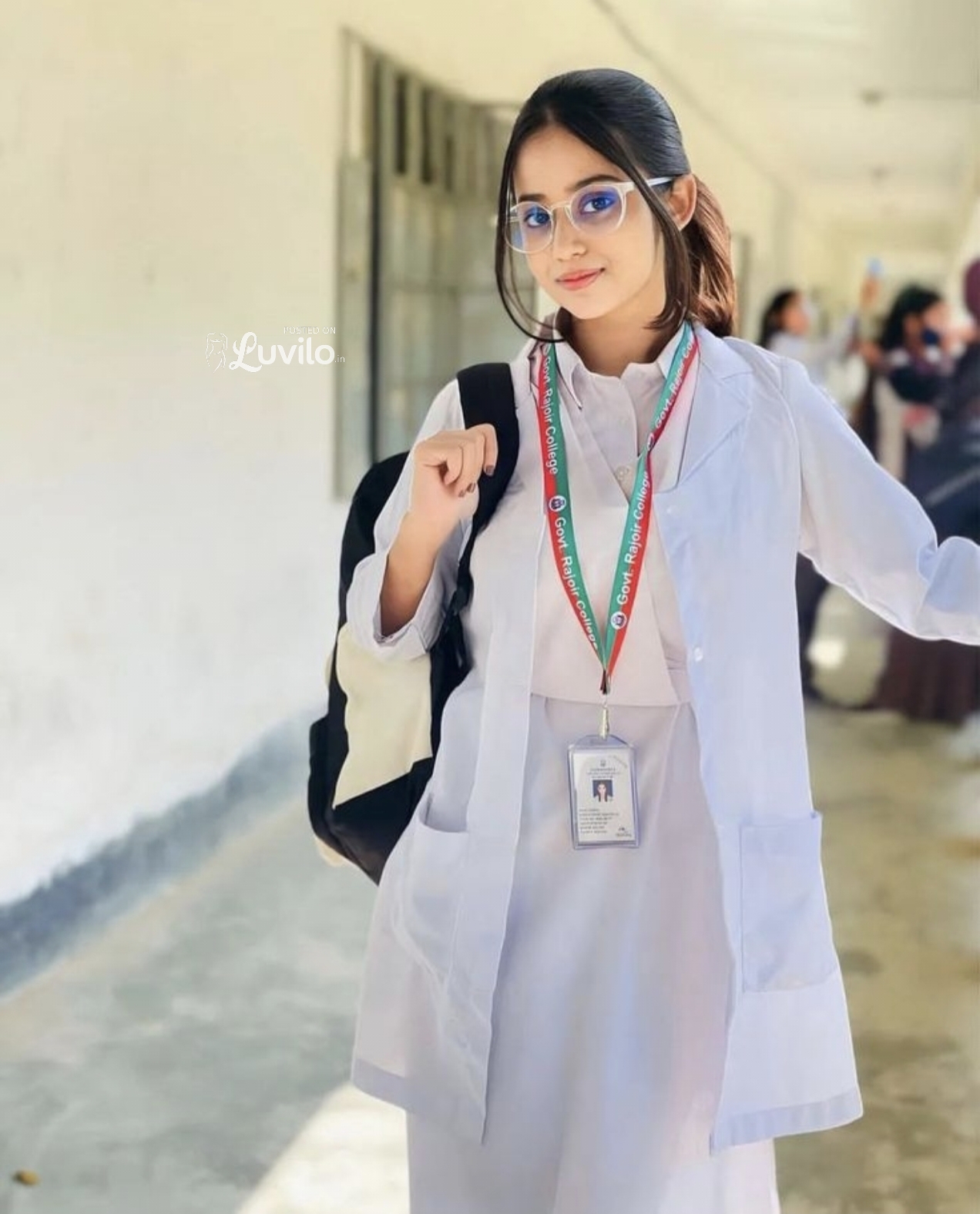 Nashik Low price service available High profile VIP college girl fully satisfied service provide their unlimited shot av