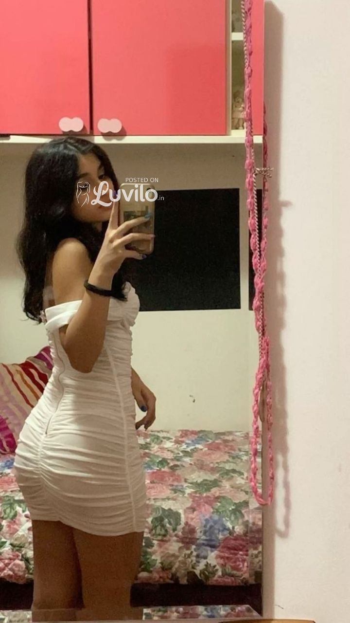 Ananya low price 💯 genuine service in call out call available