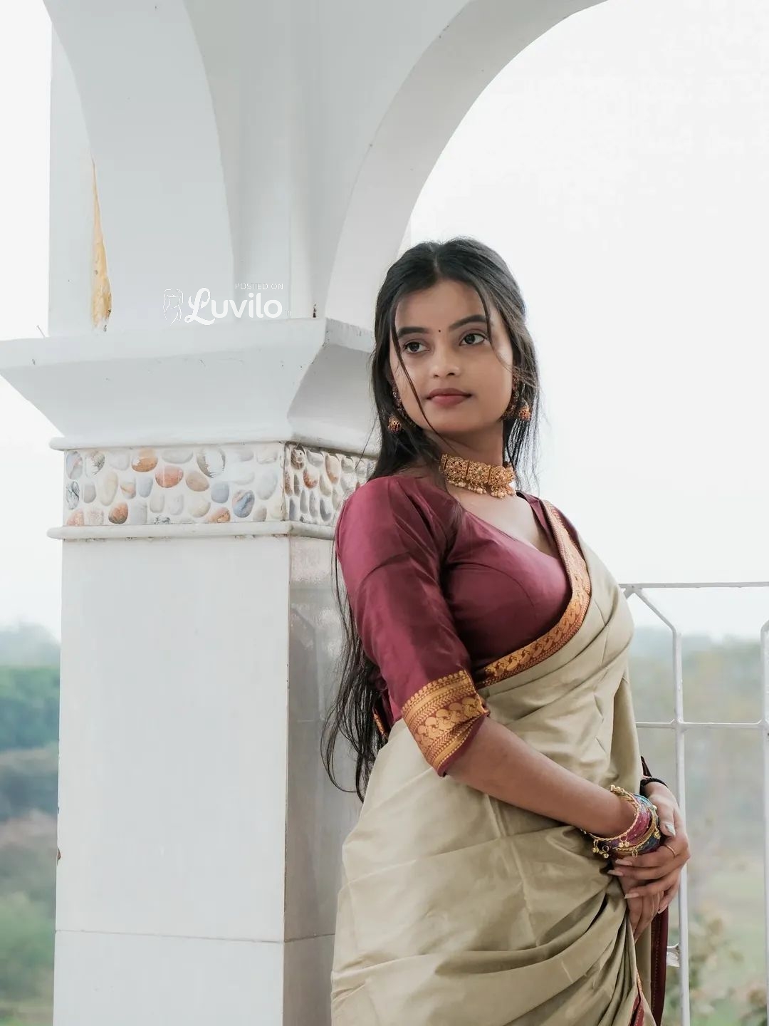 Hello Guys I am Ayushi 💯 CASH PAYMENT NO ADVANCE PAYMENT NO ONLINE PAYMENT SAFE AND SECURE LOW PRICE AVAILABLE 🙏