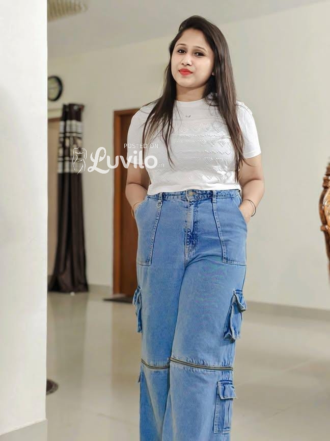 IM KEERTHI TELUGU INDEPENDENT AUNTY STAYING ALONE IN MY OWN FLAT