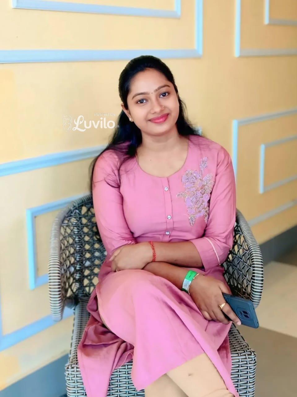 IM GEETHA TELUGU INDEPENDENT AUNTY STAYING ALONE IN MY OWN FLAT